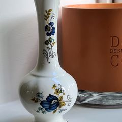 Vintage 1980s Royal Tara Swan Vase Fine Bone China Ireland White Gold Trim Handmade Galway