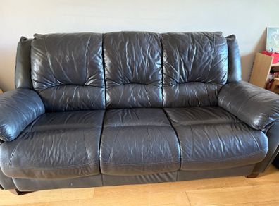 Black leather Couch