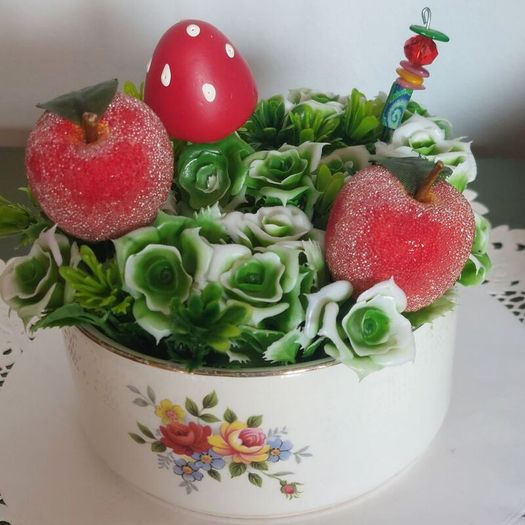 Arts and crafts Arklow pottery / flowers/love/gift/mothers day