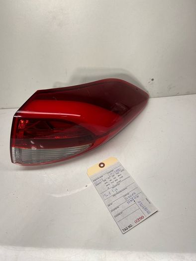 2017 Hyundai Tucson Rear Right Driver Side Tail Light Genuine Rhd 92402-d31 A2l16b1q16s