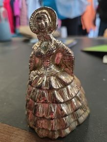 victoriana crinoline lady style bell