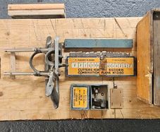 Record 050A combination plane