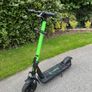 LOCO Motion Pro Electric Scooter Image 9