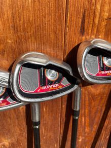 Taylormade mens/senior golf set + 1/2 inch