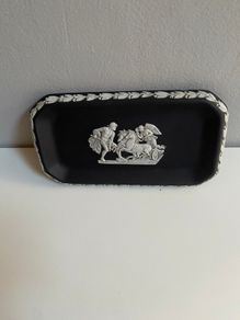 Wedgwood Jasperware black trinket dish