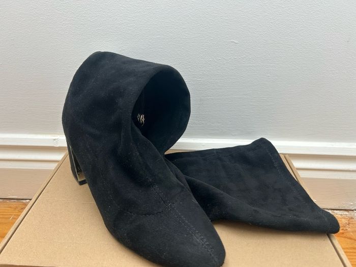 Black tall boots