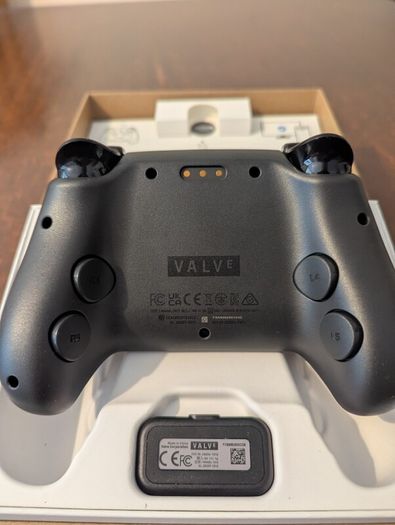 Steam Controller - BRAND NEW