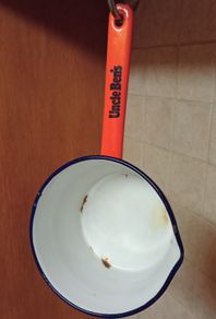 Old Enamel Pot ( Uncle Bens )