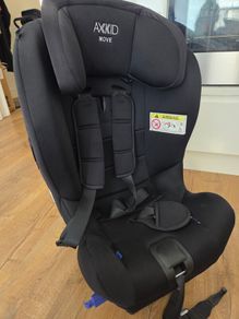 Axkid Move Car Seat