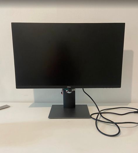 DELL 27" Full HD Monitor