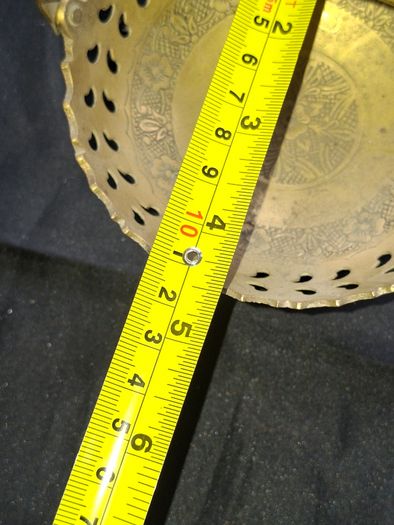 Beautiful Old Brass Trinket Basket featuring a swing handle, pierced shaped cutouts along the scalloped edge, and an engraved floral pattern, Postage Available