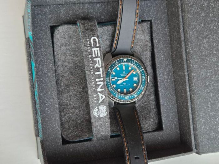 professional dive watch