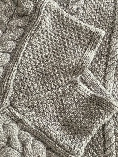 Aran Crafts - Grey Merino Wool Aran Cable & Moss Poncho - Size S/M