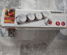 Spice containers