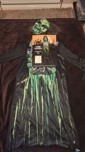 new halloween costume 9-10YR