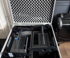 Stairville HL-X180 RGBWW Lights + Flight Case