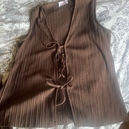 Stunning 2 piece set