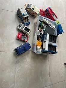 Job-lot of playmobil toys.