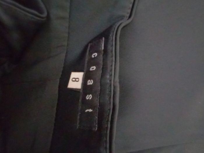 Ladies Dresses 8/10