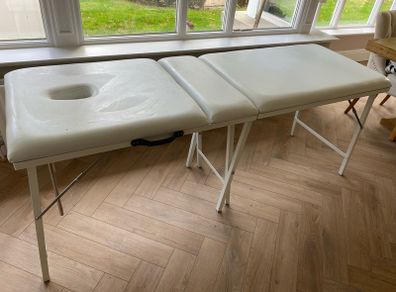 Portable massage table