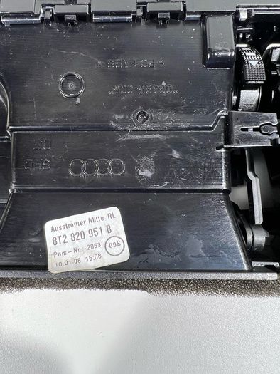 Audi A4 B8 Dashboard Air Vent Grill 2008 8t2820951b