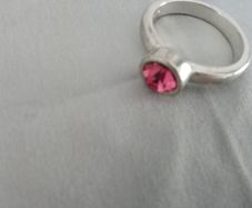 Costume Pink Stone Ring.