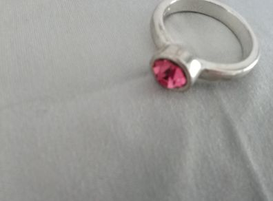 Costume Pink Stone Ring.