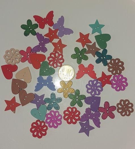 Assorted Buttons