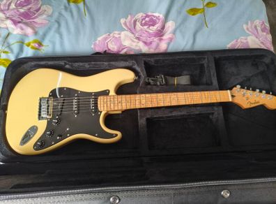 Fender Strat