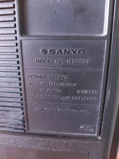 Sanyo M9902K Radio Cassette Recorder, Working and condition good.