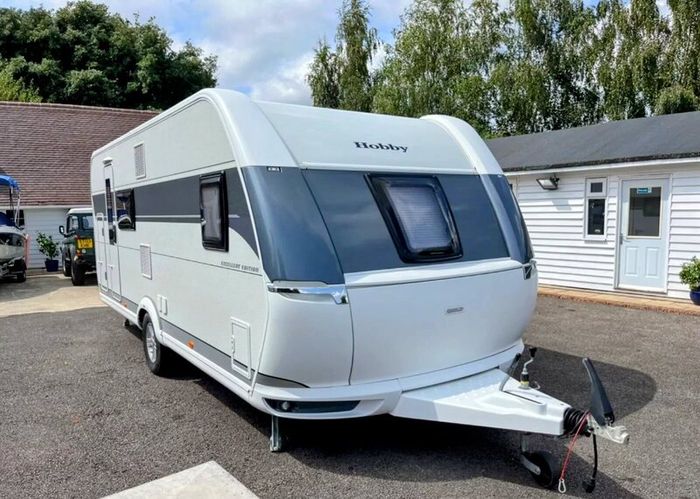 2023 Hobby 6 berth caravan, like new.