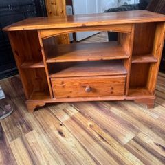 Tv unit