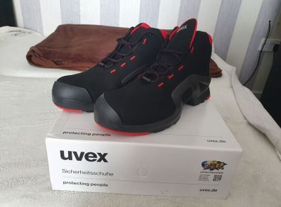 safety boots