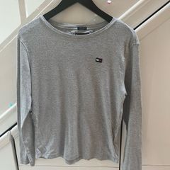Grey Tommy Hilfiger Long sleeved top