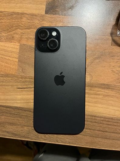 iPhone 15 128GB