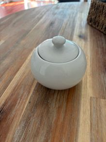 Sugar bowl