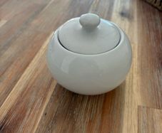 Sugar bowl