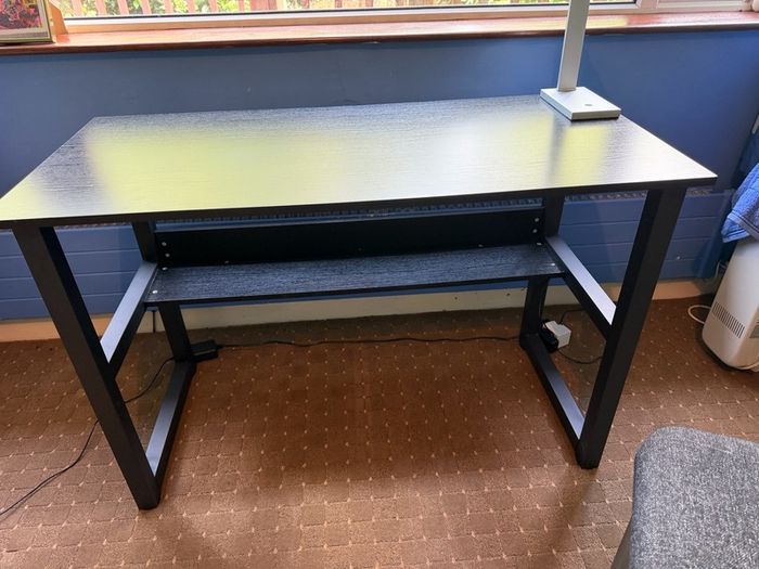 furn