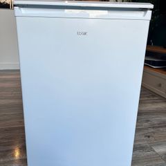 Undercounter Fridge Logik