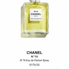 CHANEL No19.  100ml parfum for her