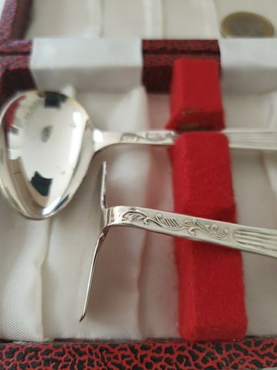 Vintage Silver EPNS Boxed Baby Spoon Set