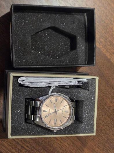 Casio MTP - Salmon Dial