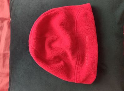 Under Armour pink girl's beanie fleece hat age 4 Free post