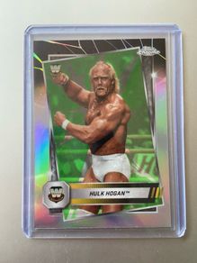 WWE Topps Chrome 2025, Hulk Hogan Neon Green and Black Refractor