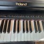 Roland HP-236 88-Key Digital Piano + Roland Sustain Pedal + Piano Bench Image 5