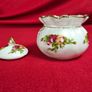 Royal Albert Old Country Roses Dorothy pot Image 5