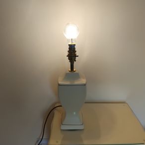 Lamp base