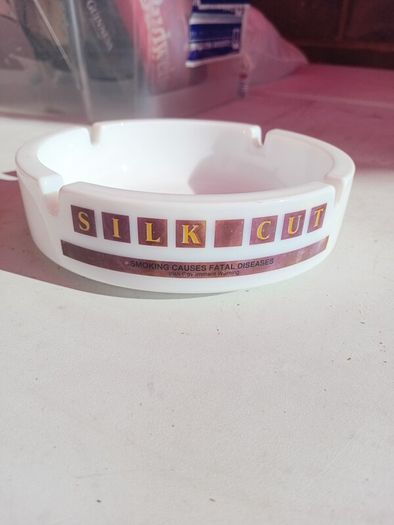 Ashtrays (Please Read)