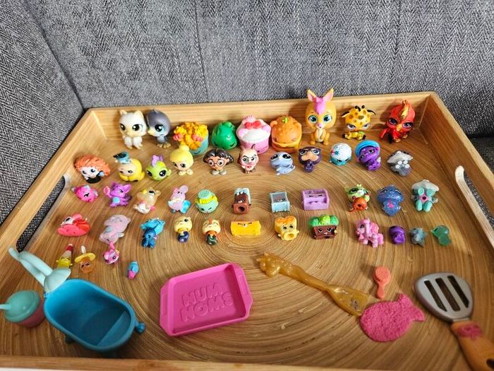 Toys  Hatchimals, Doorables, Shopkins,Cry Baby , Poopsies, Lpsand Nom Noms