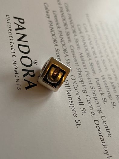 Pandora charm letter U New